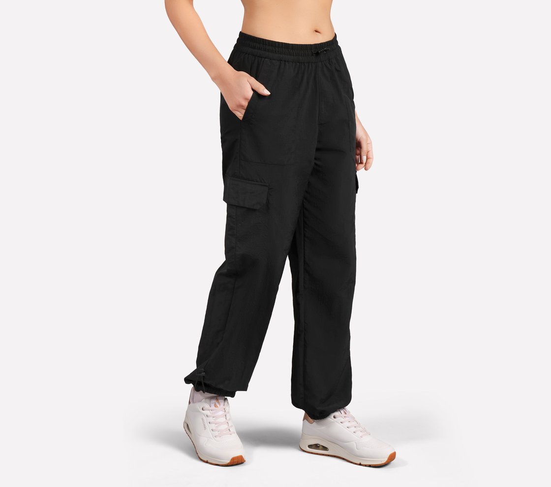 OASIS TRAVELER UTILITY PANT, BLACK Apparel Bottom View