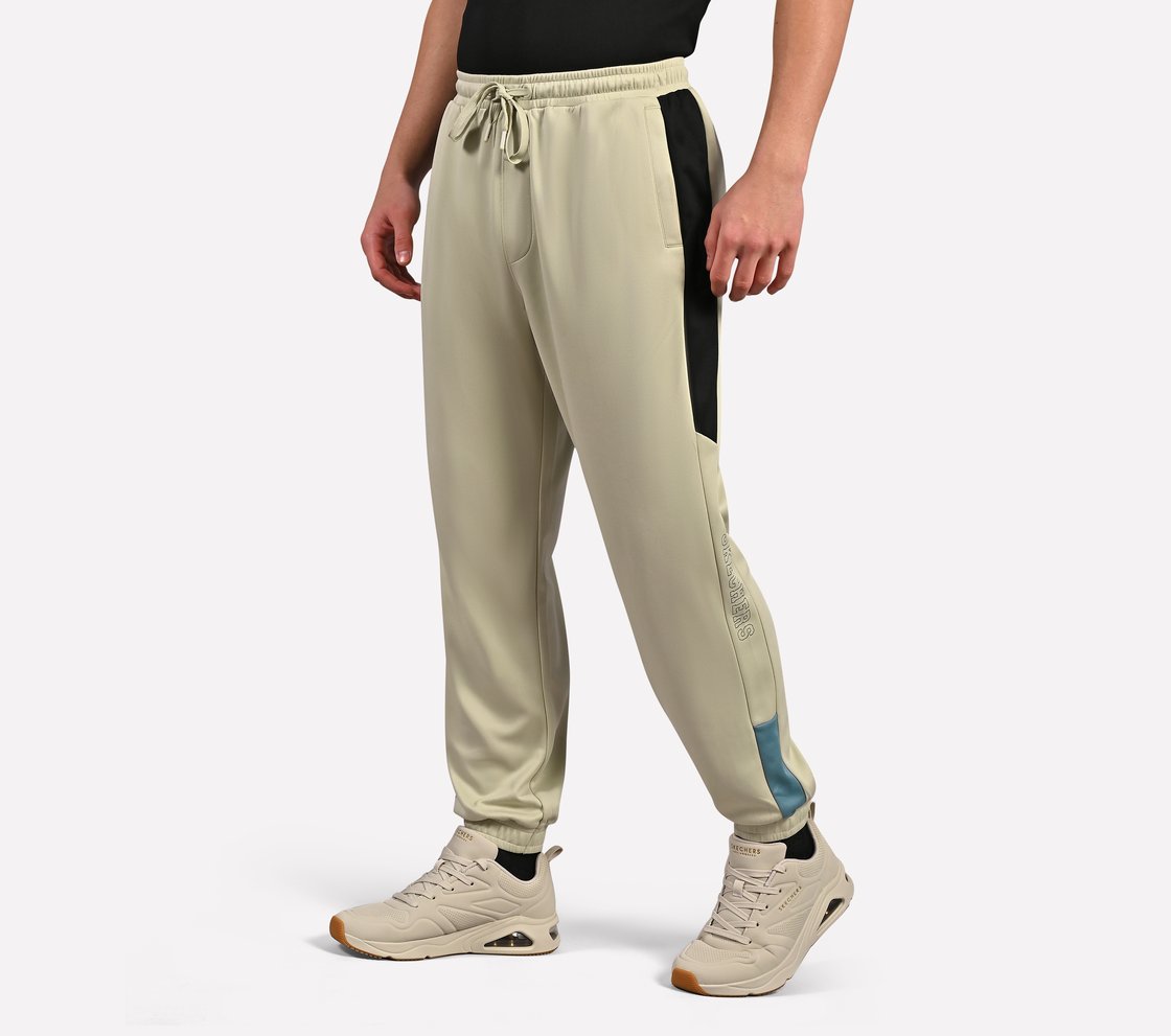 SKECHERS LIFESTYLE JOGGER, NATURAL/SILVER Apparel Top View