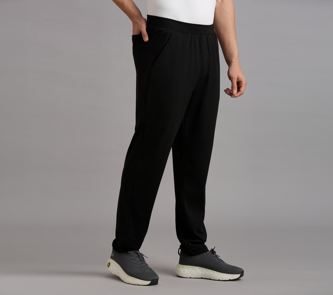 PEFORMANCE BASIC PANTS, BLACK Apparel Bottom View