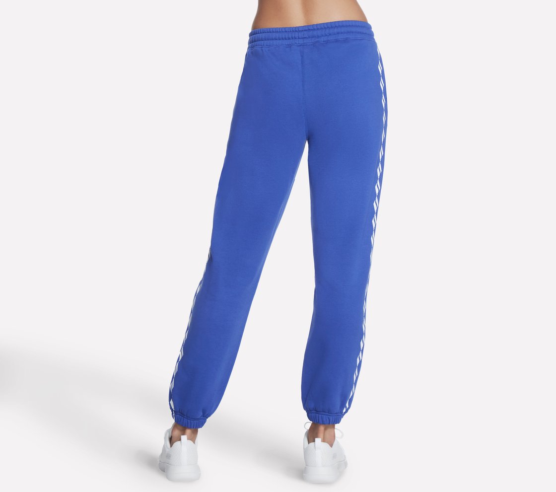 SKECHSWEATS DIAMOND CHAIN JOGGER, GUN METAL/ROYAL Apparel Top View