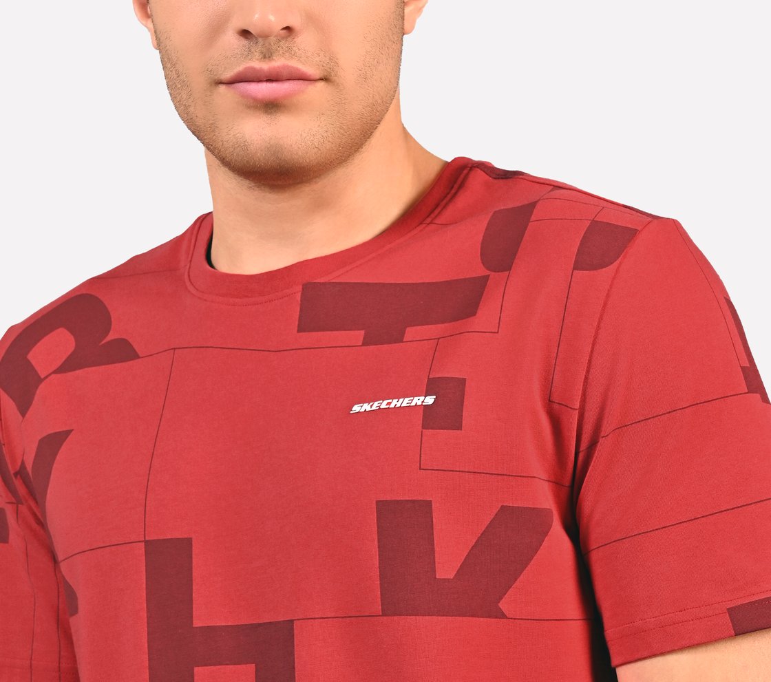 SKECHERS WORD ART AOP T-SHIRT, GRAY/RED Apparel Right View