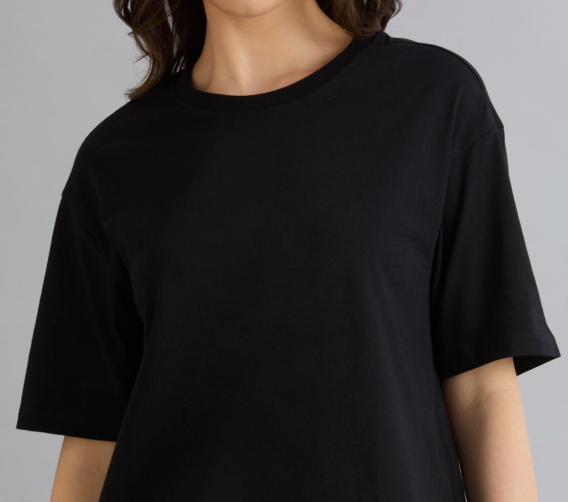 OVERSIZED LONG BACK PRINT TEE, BLACK