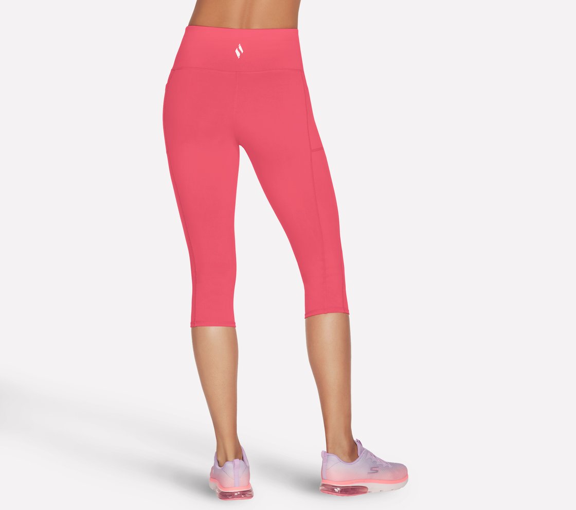 GOFLEX HW CAPRI, RED/BLUE Apparel Top View