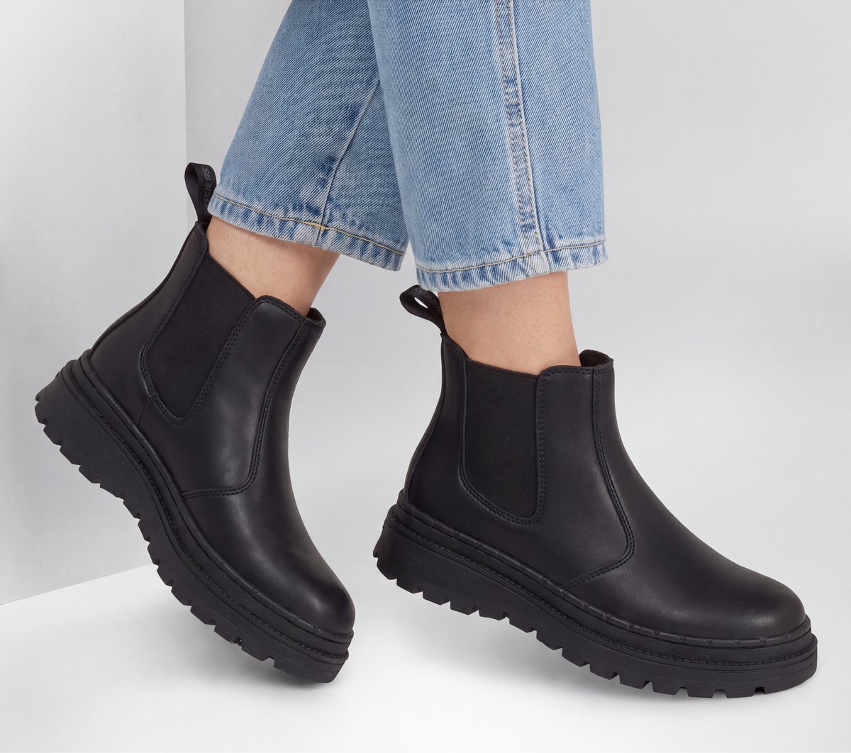 Work Slip-Resistant: Jammers - Sarlia — BLACK