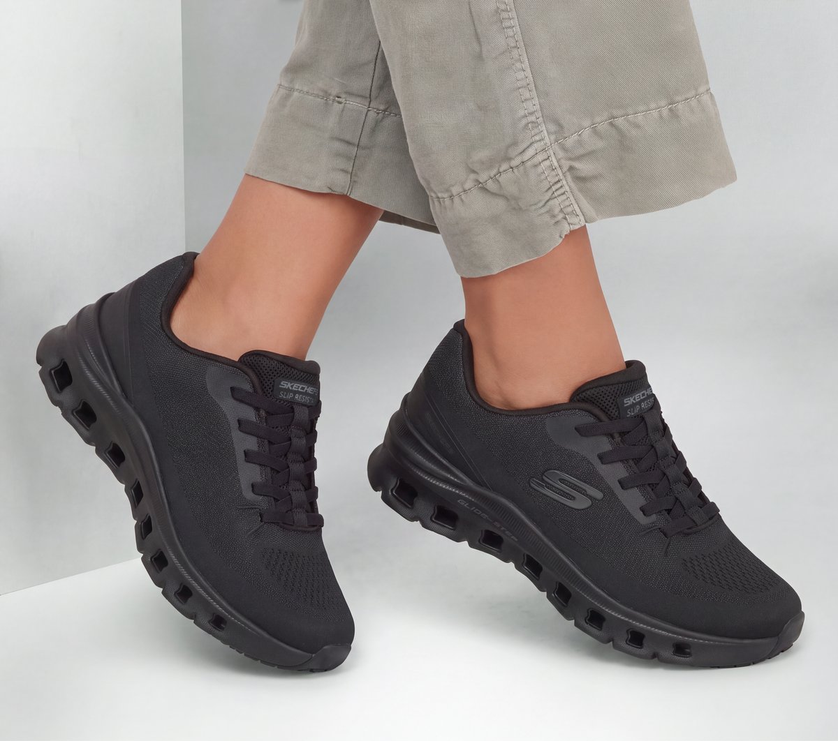 Work Slip-Resistant: Glide-Step Pro - Terella — BLACK