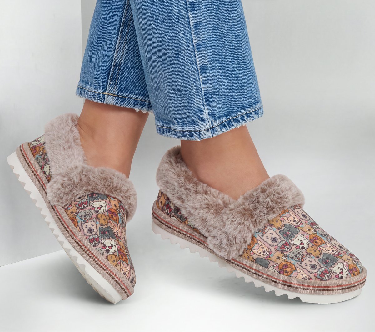 BOBS Cozy Kiss - Doggie Dreams — BROWN / MULTI