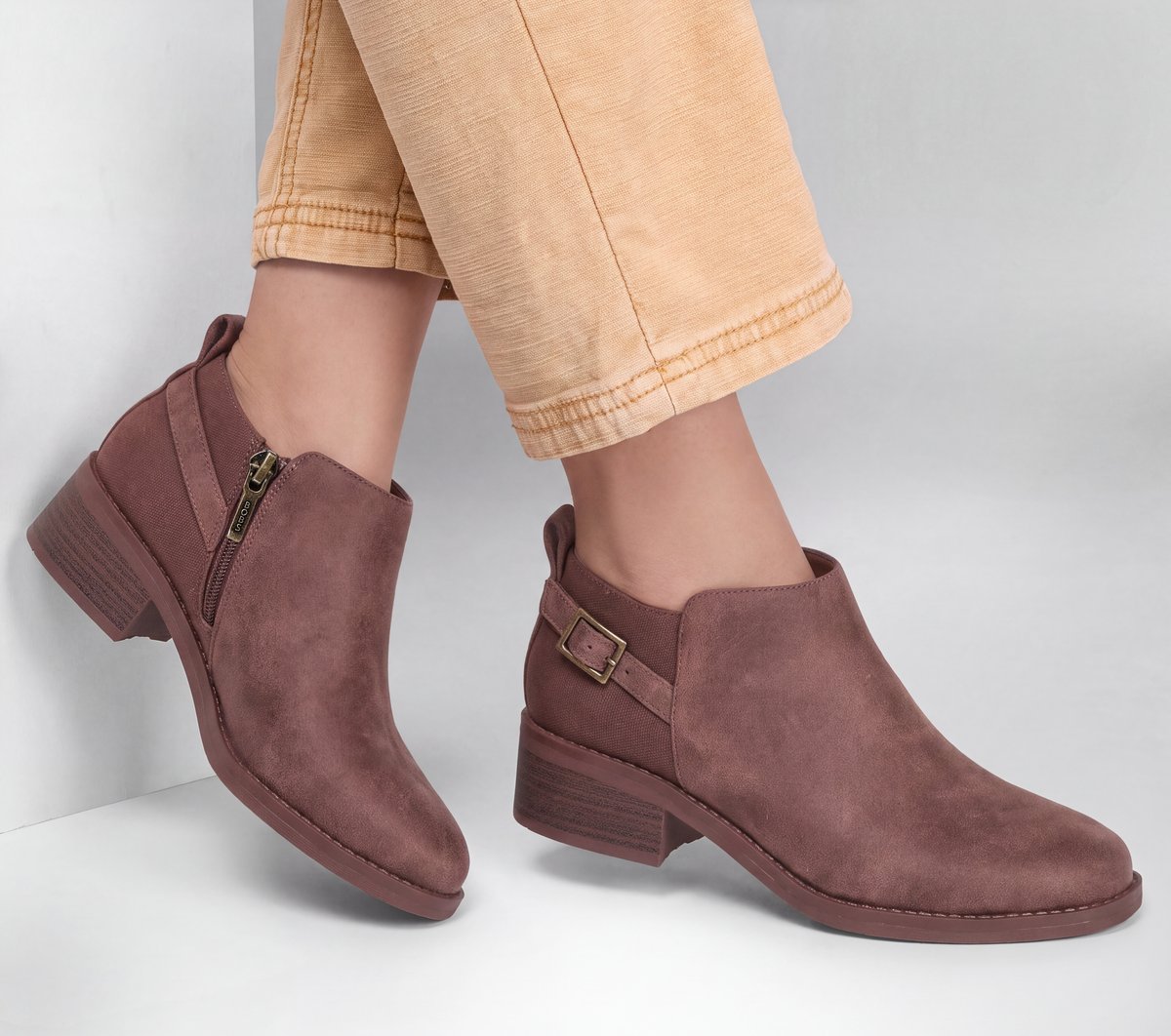 BOBS Wander Luxe — BROWN