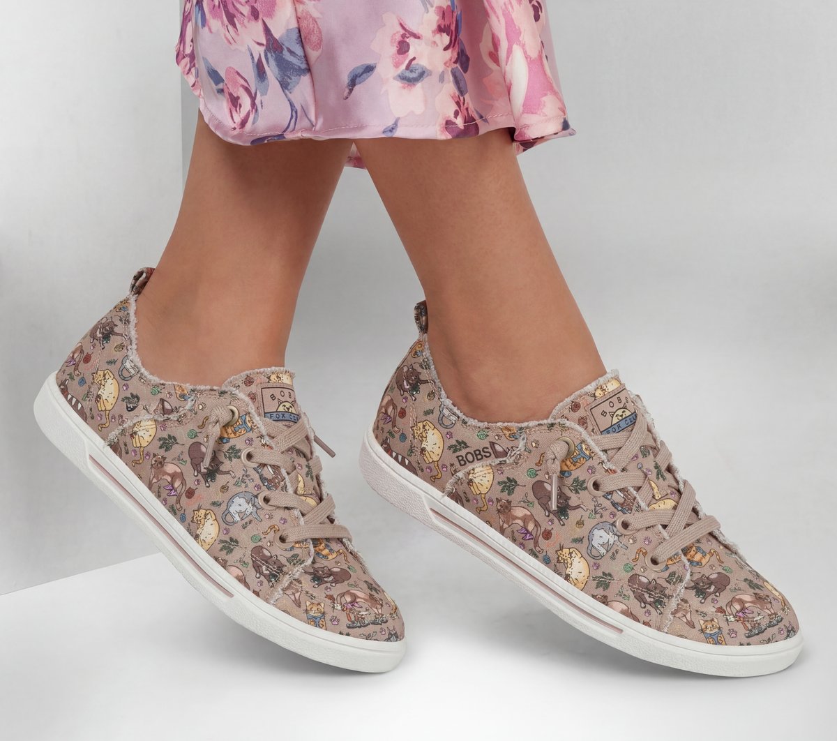 BOBS B Cute 2.0 - Kitten Kicks — TAUPE / MULTI