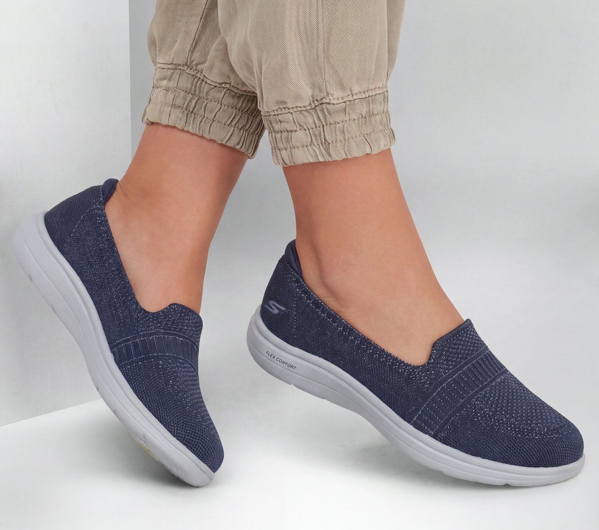 On-The-GO Flex Radiant - Tracy — NAVY