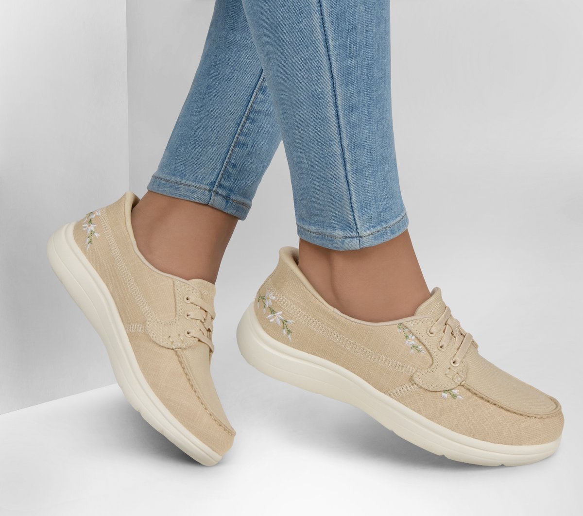 Skechers Slip-ins: On-The-GO Flex Radiant - Bouquet — NATURAL