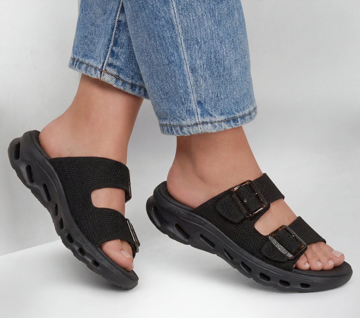 GO WALK Glide-Step 2.0 Sandal - Eloise — BLACK
