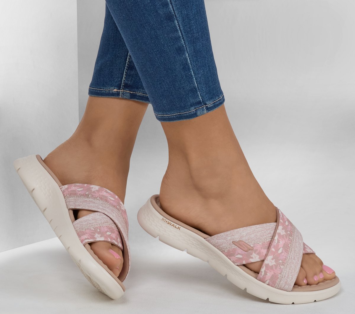 GO WALK Flex Sandal - Elsa — TAUPE / MULTI