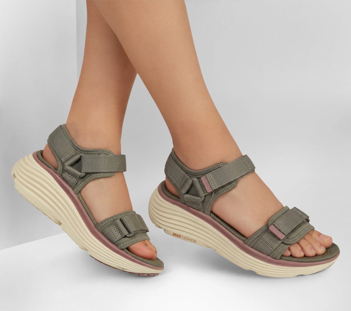Max Cushioning Endeavour Sandal - Miranda