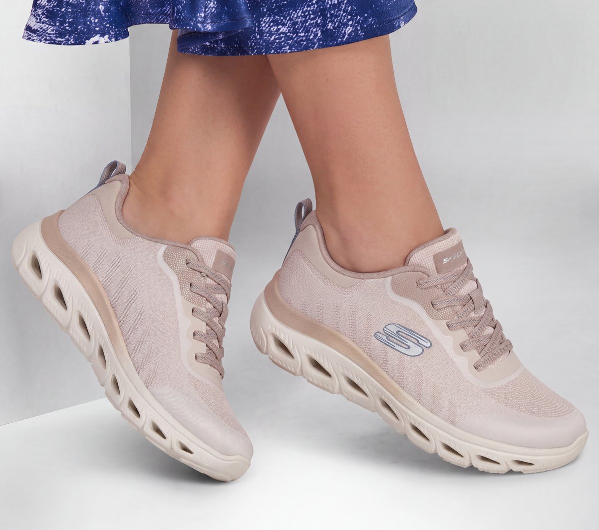 Glide-Step Summits — NATURAL