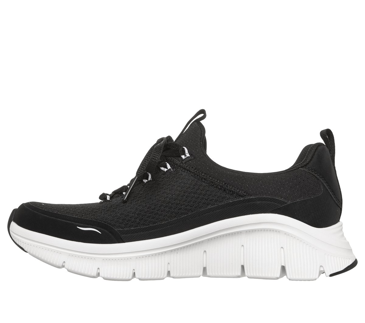Relaxed Fit: Flex - Bright Motion — BLACK / WHITE