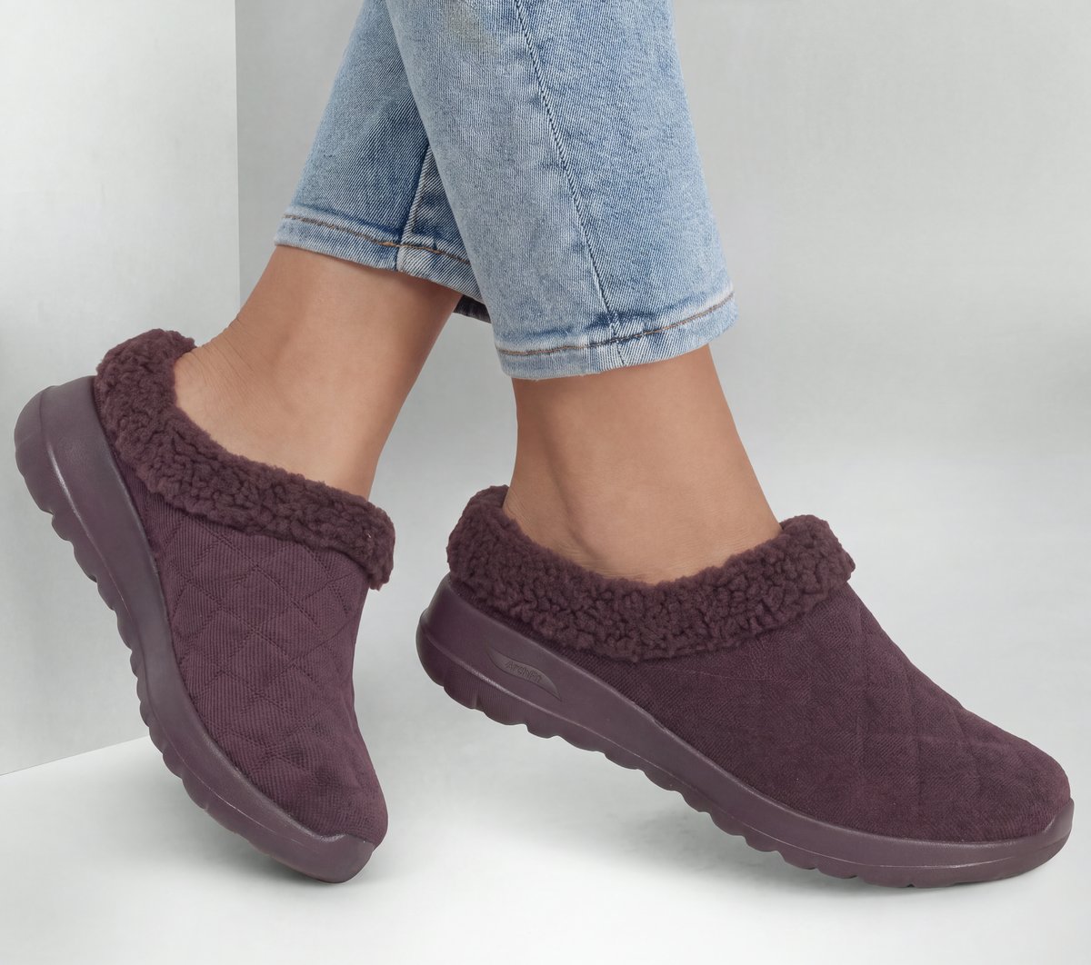 GO WALK Arch Fit Joy - Cozy Fit Premium — PLUM