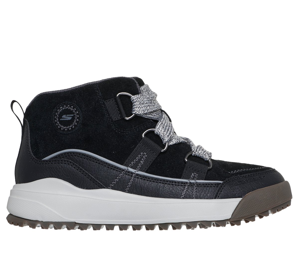 Relaxed Fit: Yana - Collins Landing — BLACK