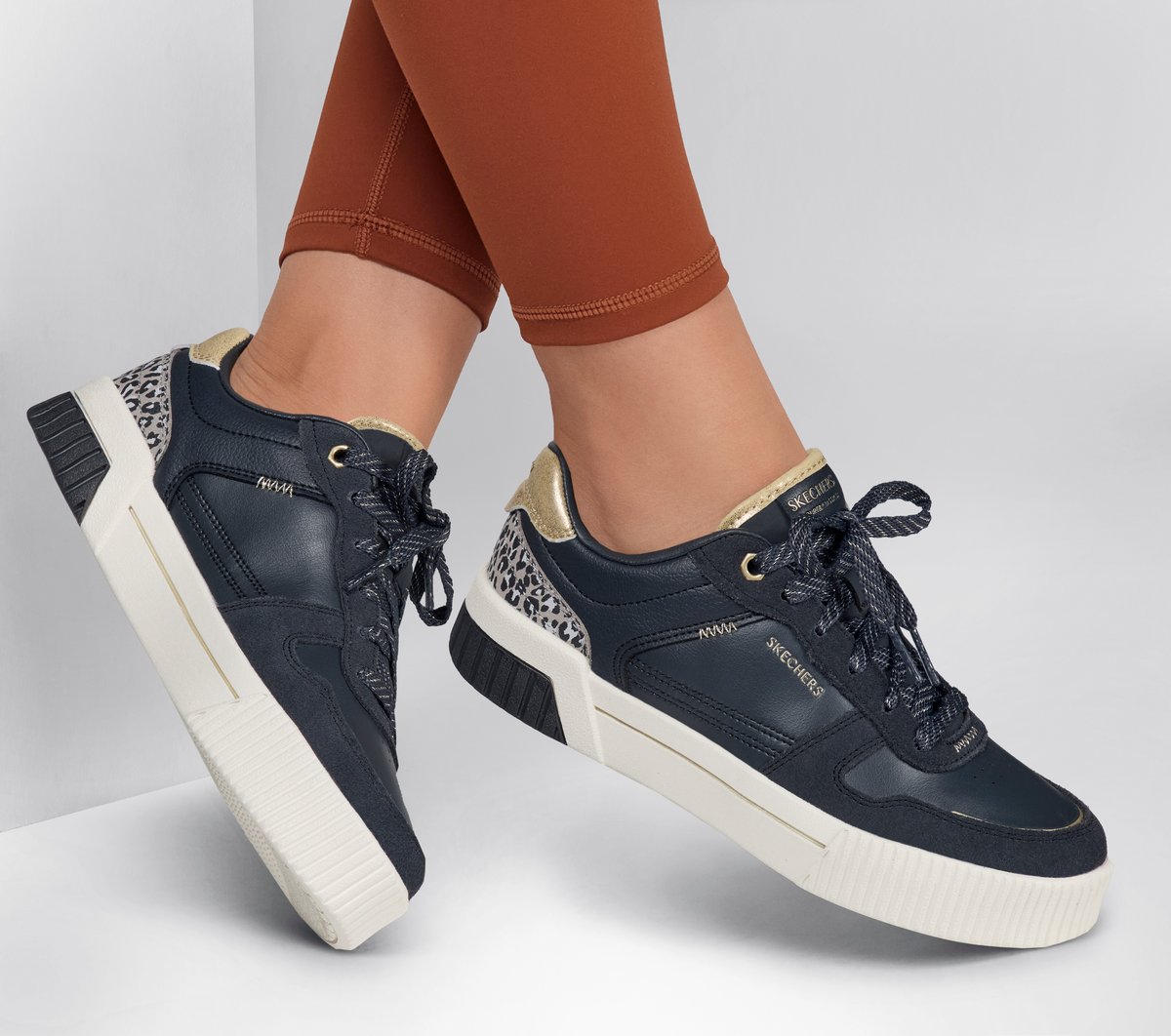 Jade - Lustrous Luxury — BLACK / MULTI
