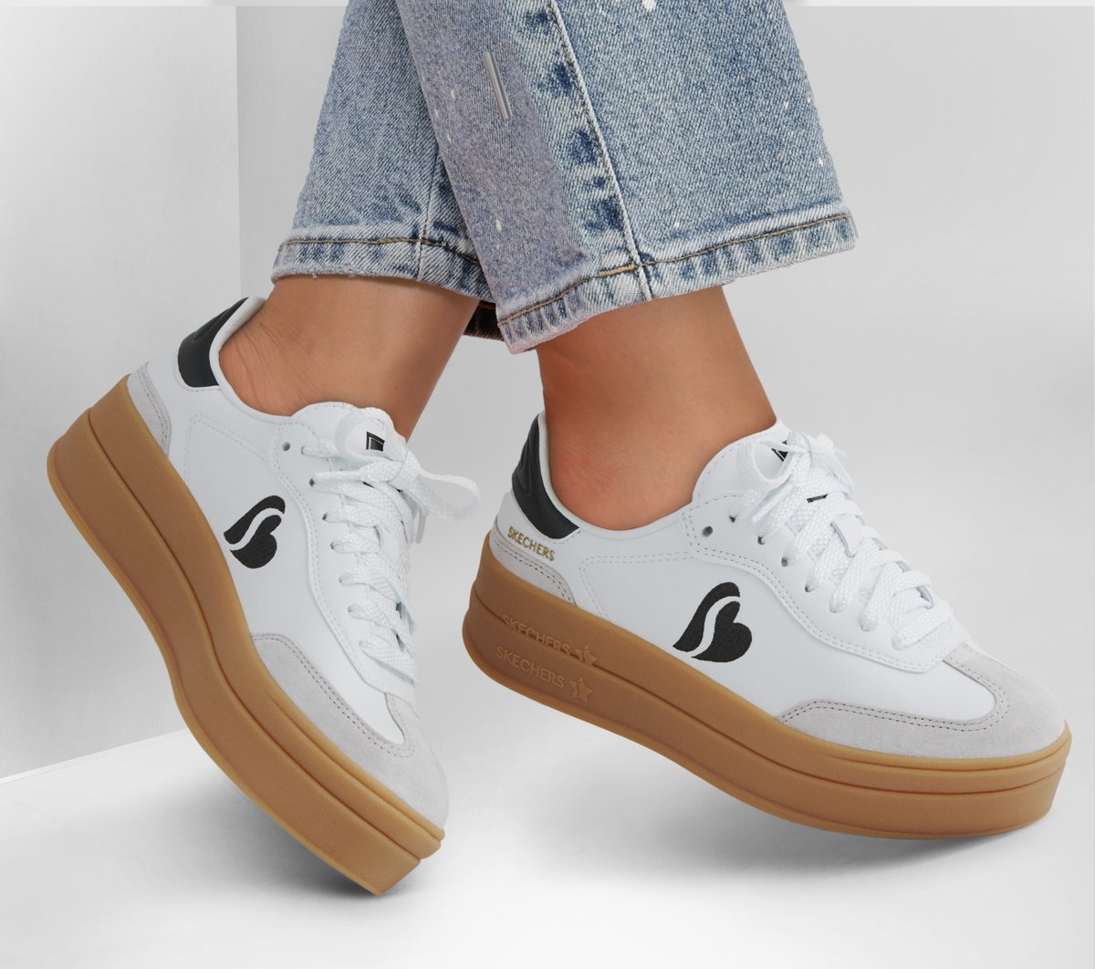 Academy HI - Stacked Hearts — WHITE / BLACK