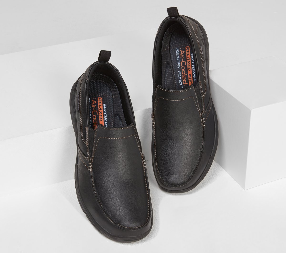 Relaxed Fit: Harper - Forde — BLACK