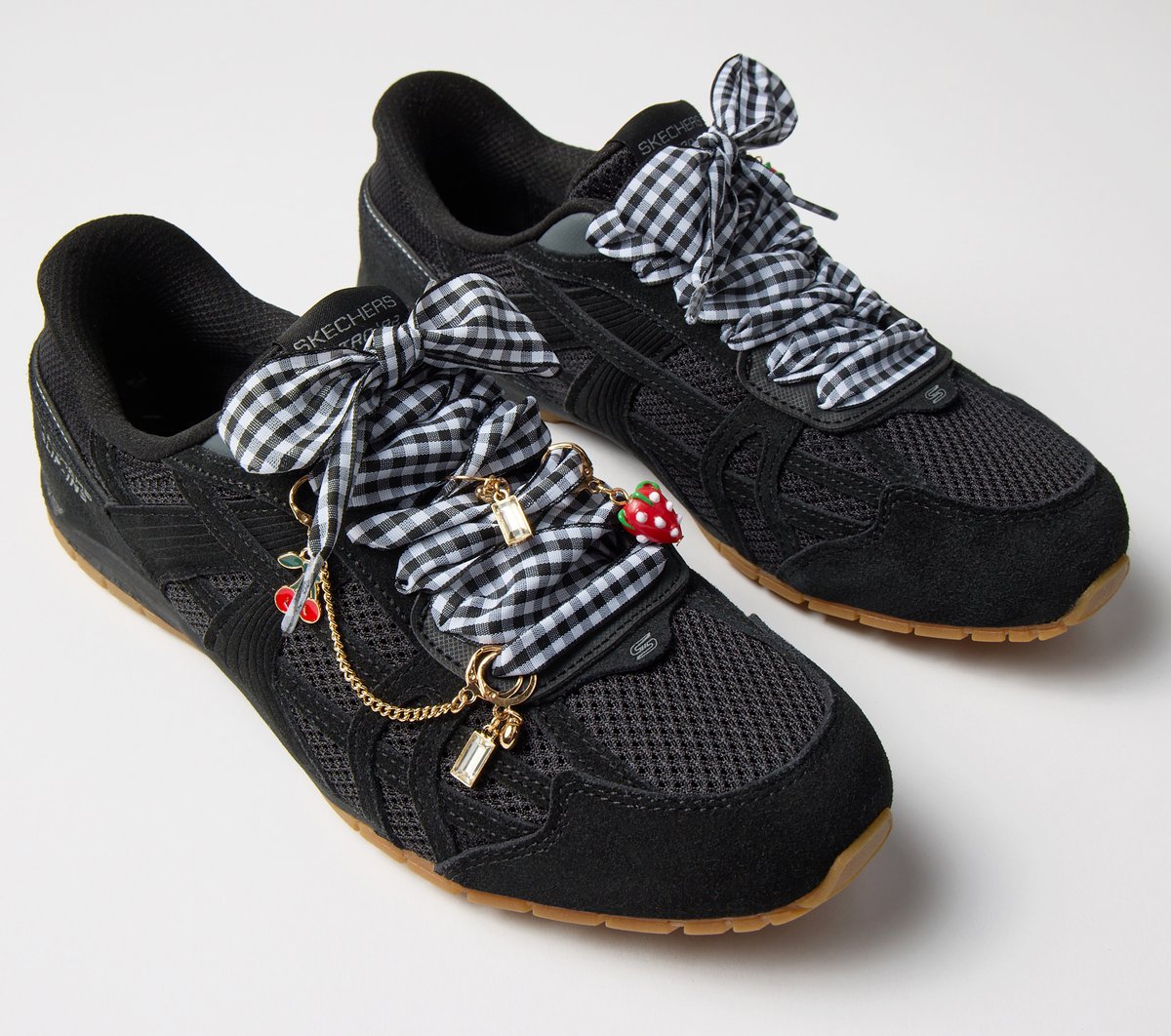 Gingham Lace Charm Pack