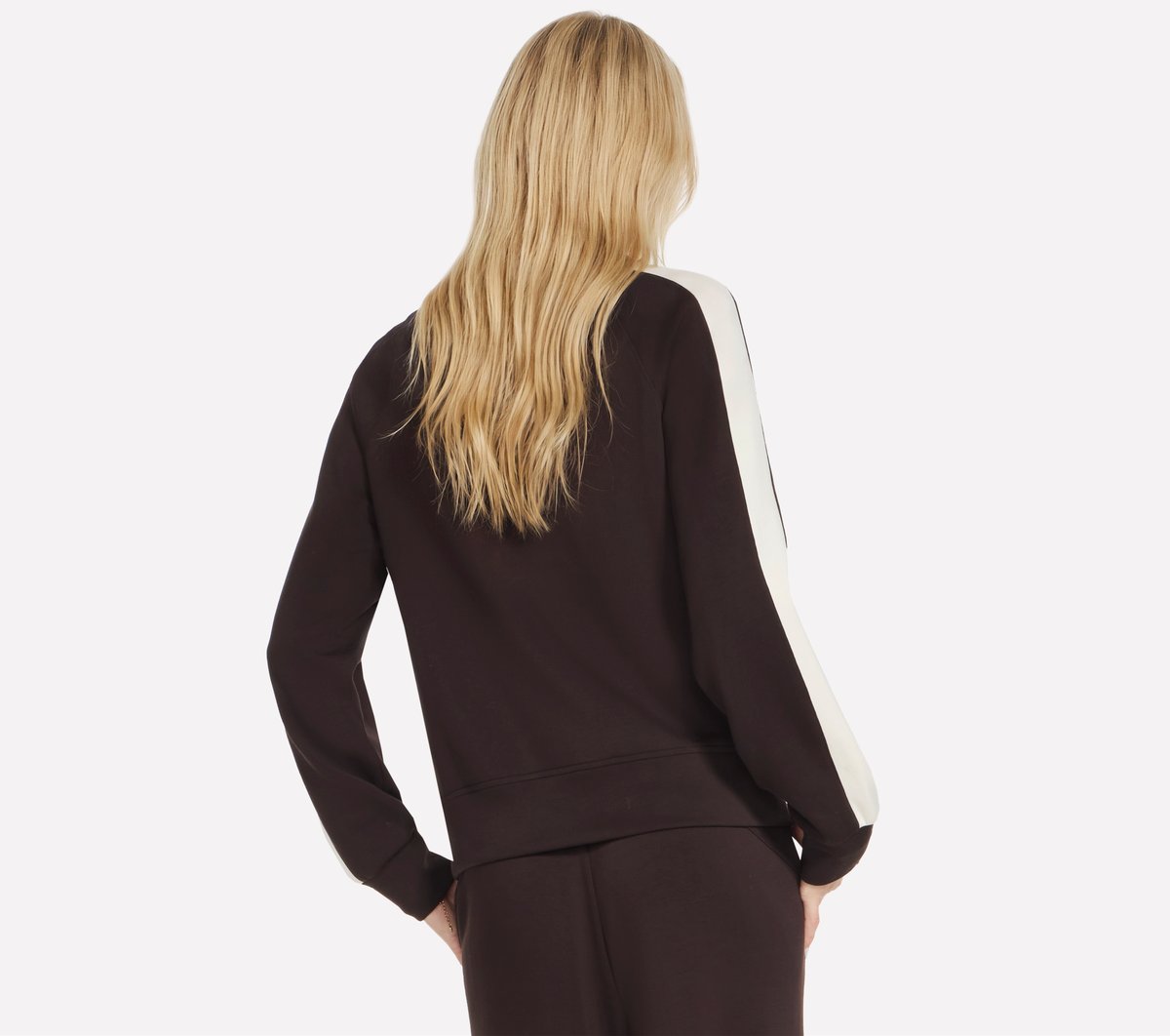 Skechluxe Elevate Blocked Crewneck — BROWN