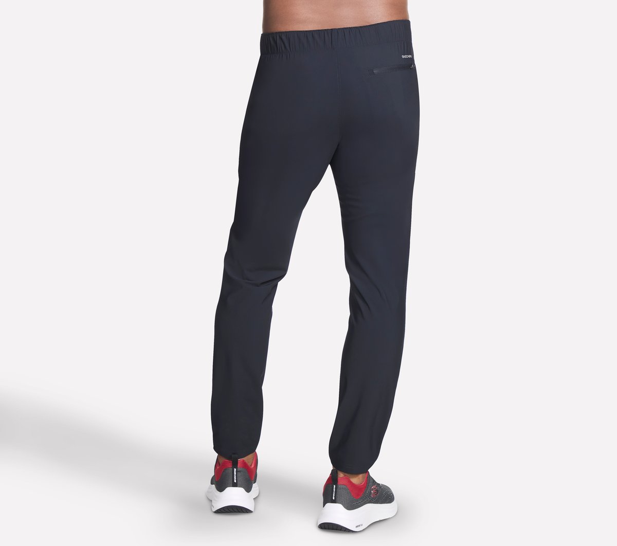 GO STRETCH Ultra Tapered Pant — BLACK