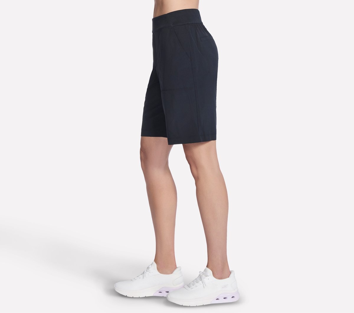 Skechweave Bermuda Short — BLACK