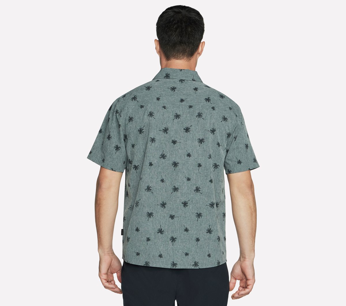 The GO WALK Air Printed Short Sleeve Shirt