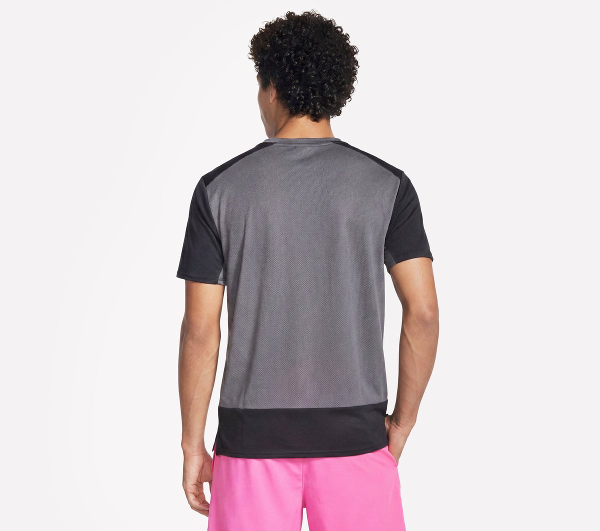 Pace Tee — BLACK / CHARCOAL