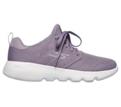 GO RUN FOCUS-TAKE OFF,  Footwear Right View