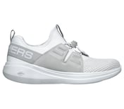 GO RUN FAST  - TIMING,  Footwear Lateral View