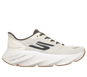 SKX AERO BURST, NATURAL Footwear Lateral View