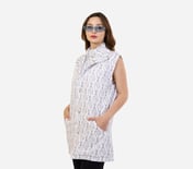 SLEEVELESS JACKET, WHITE