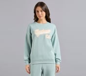 SKECHERS APPLIQUED SWEATSHIRT, OFF WHITE/NAVY