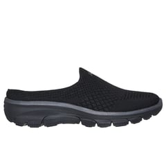 Relaxed Fit: Easy Going - Open Flow — BLACK 1