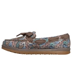 Relaxed Fit: BOBS Cozy Chill - Kitty Drift — TAUPE / MULTI 5