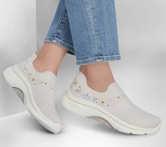 GO WALK Arch Fit 2.0 - Ayla — NATURAL 2
