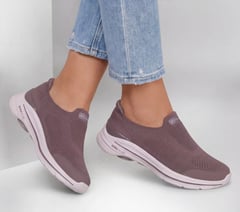 GO WALK 8 - Lillian — PLUM 2