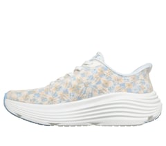 Skechers Slip-ins: Max Cushioning Endeavour - Daisy Burst — LIGHT BLUE 5