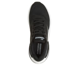 GO RUN Consistent Pro - Corus — BLACK / WHITE 2