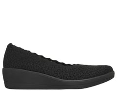 Relaxed Fit: Newport Wedge - Softly Stitched — BLACK 1