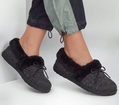 Relaxed Fit: Cozy Campfire - Campglow — BLACK 2