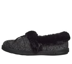 Relaxed Fit: Cozy Campfire - Campglow — BLACK 6