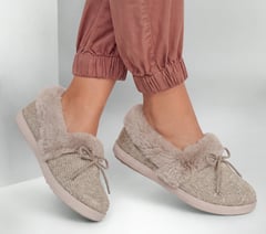 Relaxed Fit: Cozy Campfire - Campglow — TAUPE 2