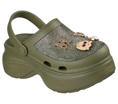Martha Stewart: Foamies Tai - Starstruck — OLIVE 5