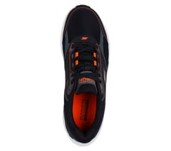 GO RUN Consistent 2.0 — BLACK / ORANGE 2