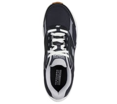 GO RUN Consistent 2.0 — BLACK / WHITE 2