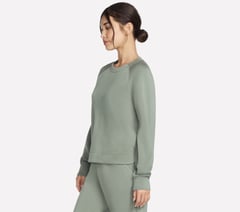Cozy Luxe Crewneck — TAUPE / OLIVE 3