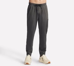 Harry Kane Weekend Performance Jogger — BLACK / CHARCOAL 1